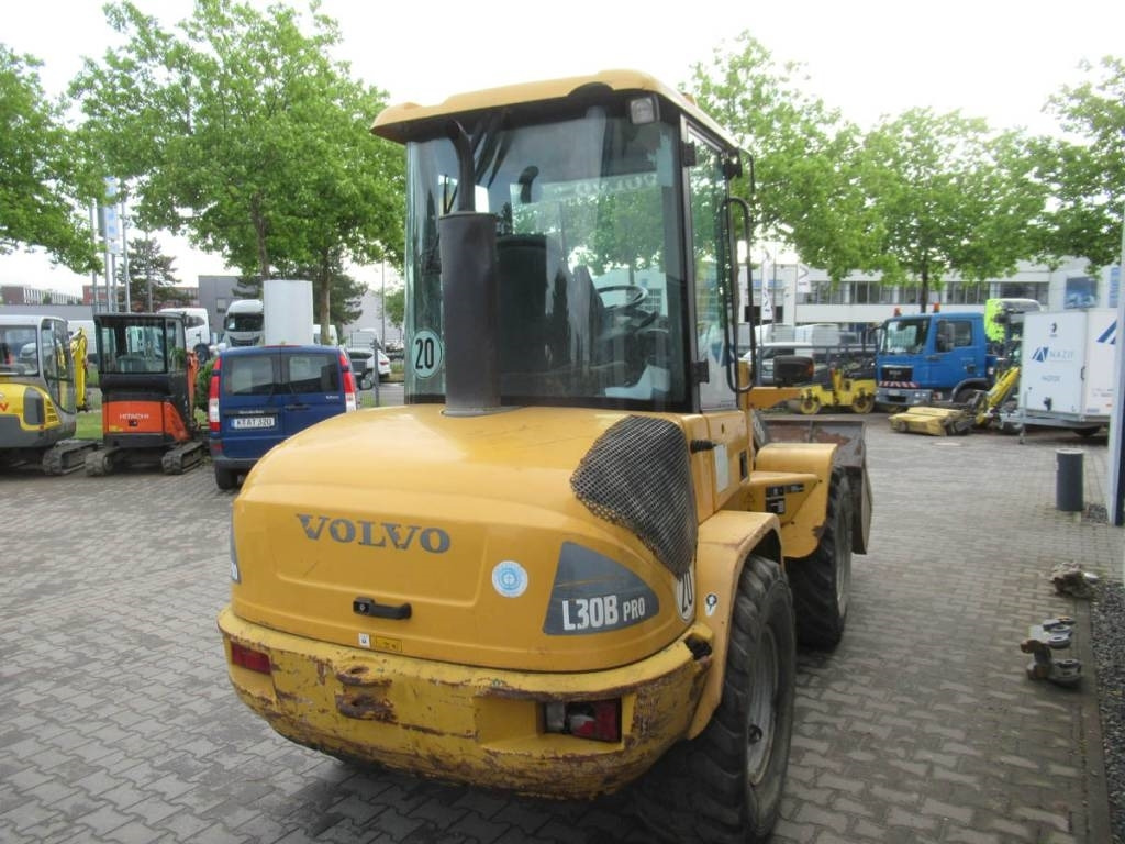 Volvo L 30 B - Chargeuse sur pneus: photos 4 Volvo L 30 B - Chargeuse sur pneus: photos 4