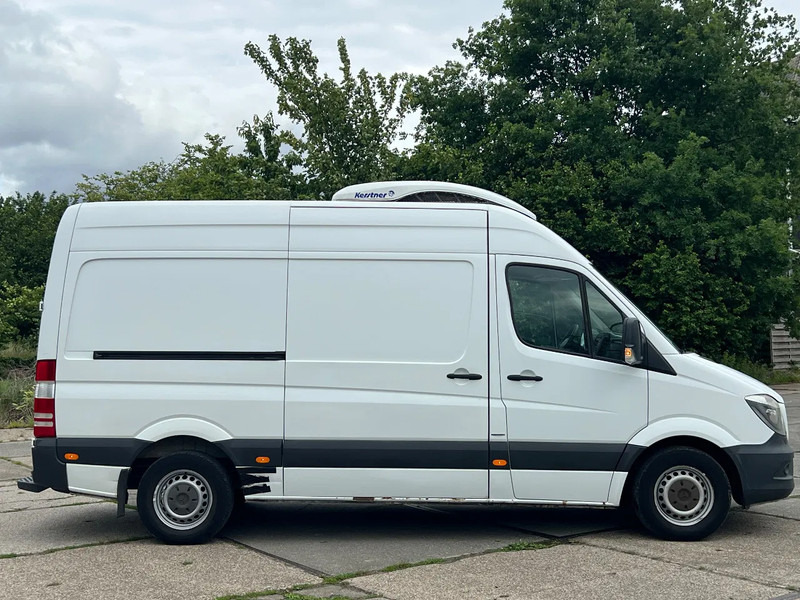 Mercedes-Benz Sprinter 319 LAMBERET-KERSTNER Fridge/**319 V6 Euro6** - Véhicule utilitaire frigorifique: photos 4 Mercedes-Benz Sprinter 319 LAMBERET-KERSTNER Fridge/**319 V6 Euro6** - Véhicule utilitaire frigorifique: photos 4