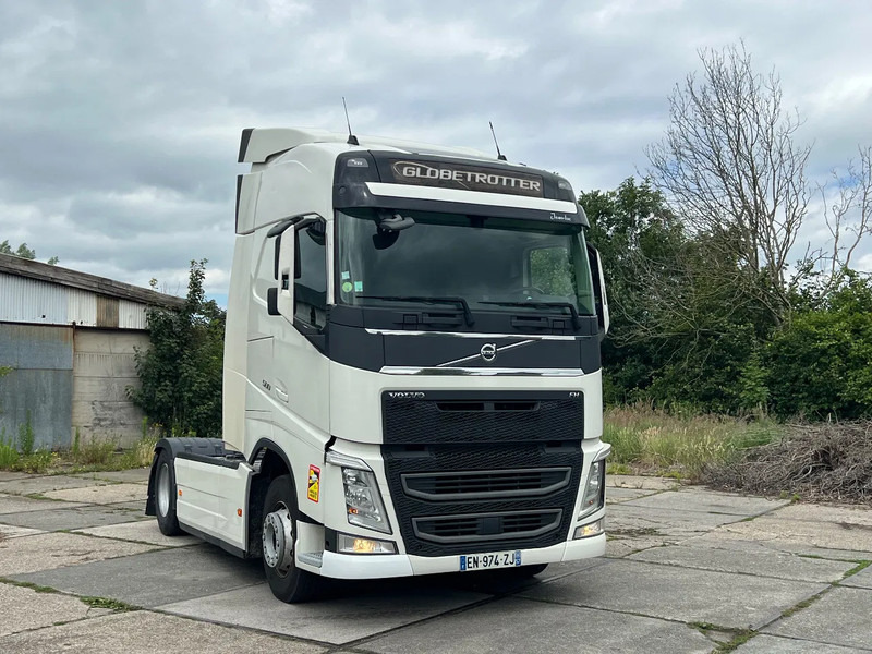 Volvo FH 500 Park cool***2xdieseltanks***Fridge***FH500 2017 - Tracteur routier: photos 1 Volvo FH 500 Park cool***2xdieseltanks***Fridge***FH500 2017 - Tracteur routier: photos 1