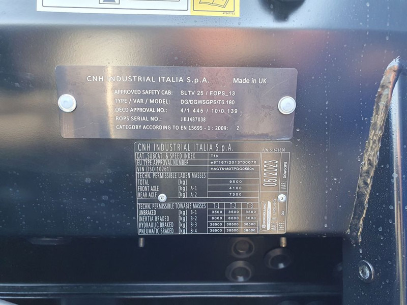 New Holland T6.180 DC - Tracteur agricole: photos 5 New Holland T6.180 DC - Tracteur agricole: photos 5