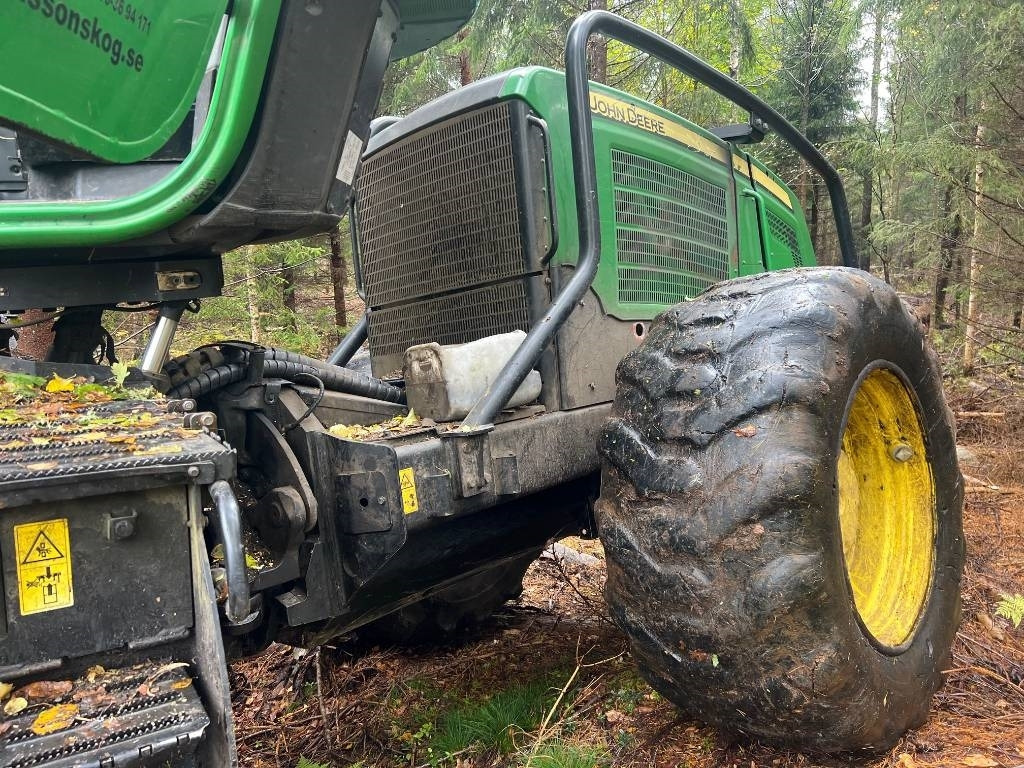 John Deere 1170 E - Abatteuse: photos 3 John Deere 1170 E - Abatteuse: photos 3