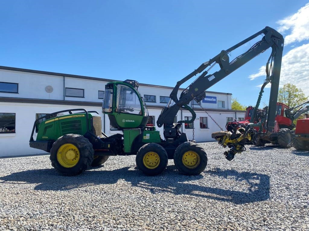 John Deere 1170 E - Abatteuse: photos 2 John Deere 1170 E - Abatteuse: photos 2