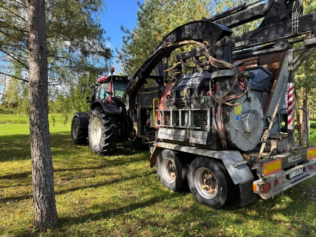 Mus-Max WT 8 XLZ - Tracteur forestier, Broyeur de végétaux: photos 1 Mus-Max WT 8 XLZ - Tracteur forestier, Broyeur de végétaux: photos 1