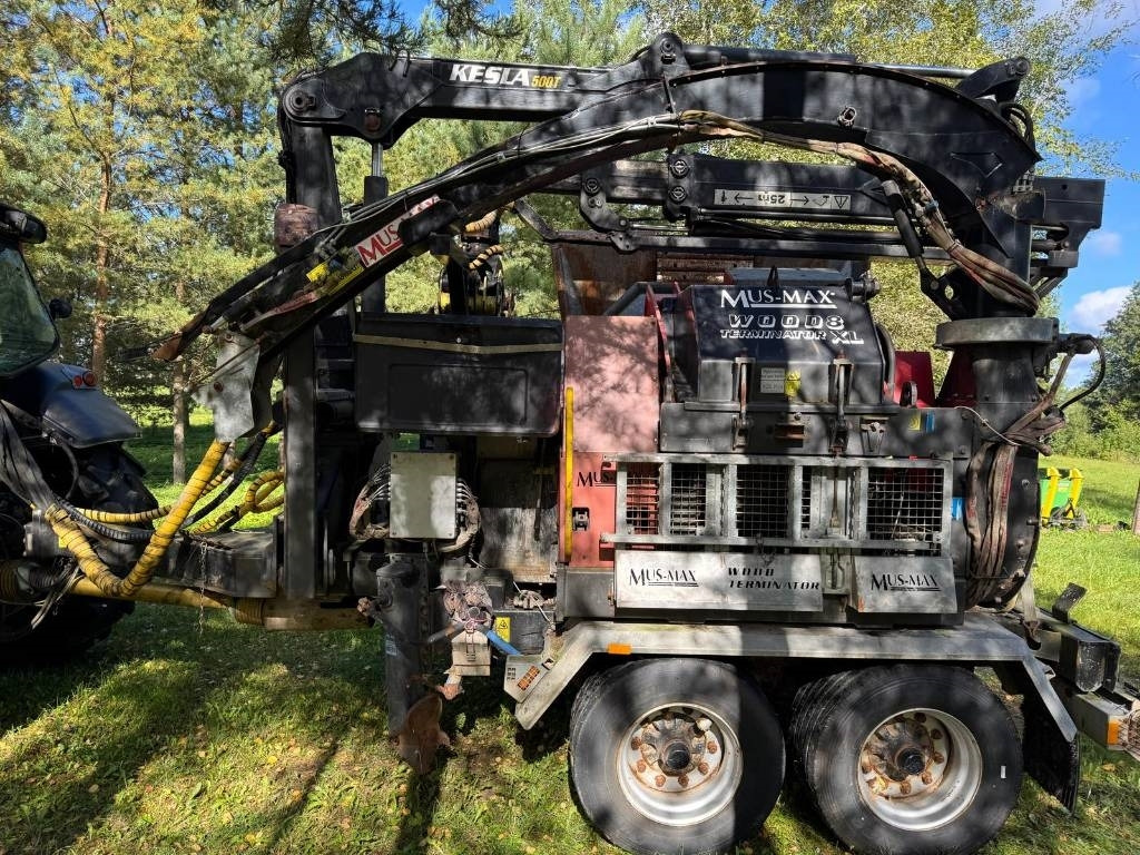 Mus-Max WT 8 XLZ - Tracteur forestier, Broyeur de végétaux: photos 4 Mus-Max WT 8 XLZ - Tracteur forestier, Broyeur de végétaux: photos 4