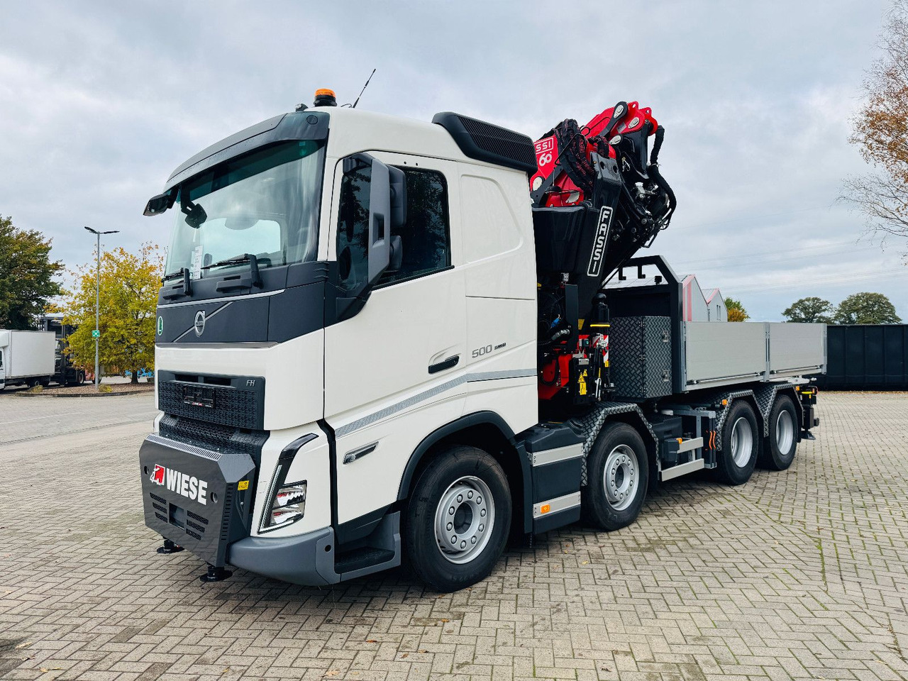 Volvo FH 500 8x4 Kran F820 RA2.27 Jib & Winde Sofort - Camion, Camion grue: photos 1 Volvo FH 500 8x4 Kran F820 RA2.27 Jib & Winde Sofort - Camion, Camion grue: photos 1