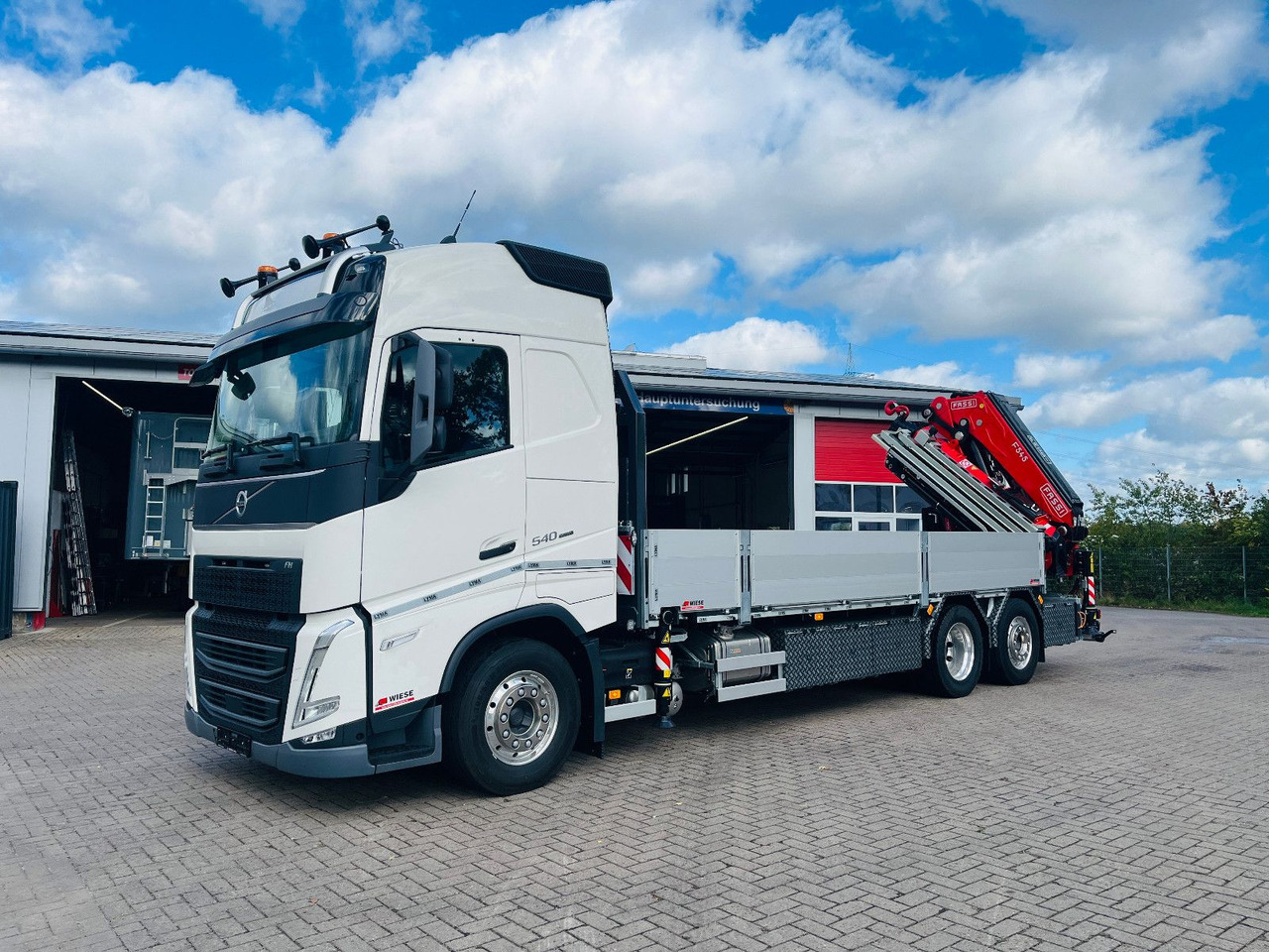 Volvo FH 540 6x2 Container Fassi F545 Heck - Camion, Camion grue: photos 1 Volvo FH 540 6x2 Container Fassi F545 Heck - Camion, Camion grue: photos 1