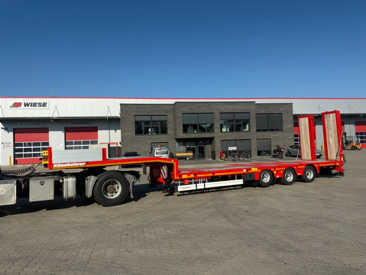 Semi-remorque surbaissé Kässbohrer K.SLA 3 / 1N-18/30 Ausziehbarer Tieflader: photos 6 Semi-remorque surbaissé Kässbohrer K.SLA 3 / 1N-18/30 Ausziehbarer Tieflader: photos 6