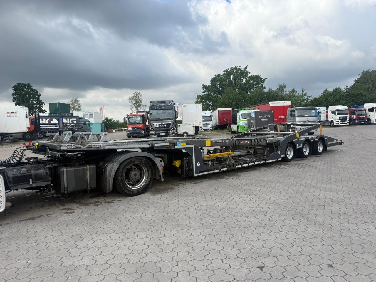 Kässbohrer K.SOK Truck/Car Transporter, Novagrau - Semi-remorque porte-voitures: photos 2 Kässbohrer K.SOK Truck/Car Transporter, Novagrau - Semi-remorque porte-voitures: photos 2