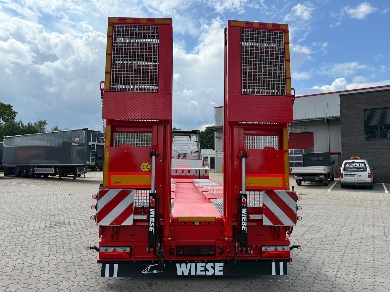 Kässbohrer SLS.HS Tieflader mit hydr. Schwanenhals - Semi-remorque surbaissé: photos 5 Kässbohrer SLS.HS Tieflader mit hydr. Schwanenhals - Semi-remorque surbaissé: photos 5