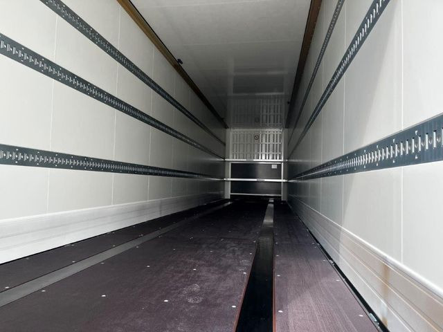 Krone SZK 18 Koffer Event Mega-Koffer 2.900 mm Höhe - Semi-remorque fourgon: photos 3 Krone SZK 18 Koffer Event Mega-Koffer 2.900 mm Höhe - Semi-remorque fourgon: photos 3