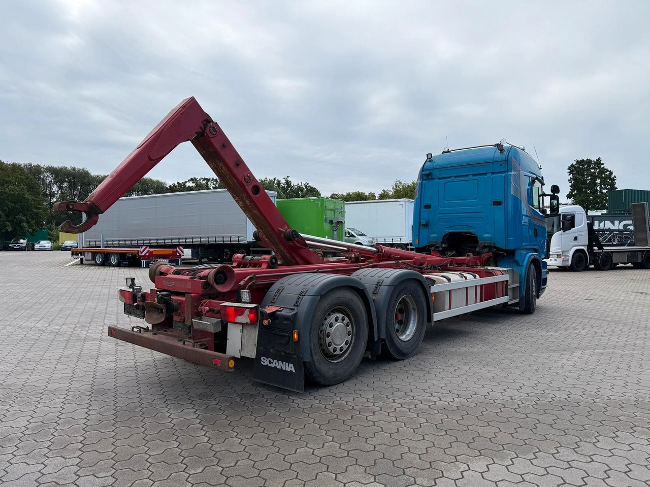 Scania G440 Abrollkipper/Hakenlift - Camion ampliroll: photos 2 Scania G440 Abrollkipper/Hakenlift - Camion ampliroll: photos 2