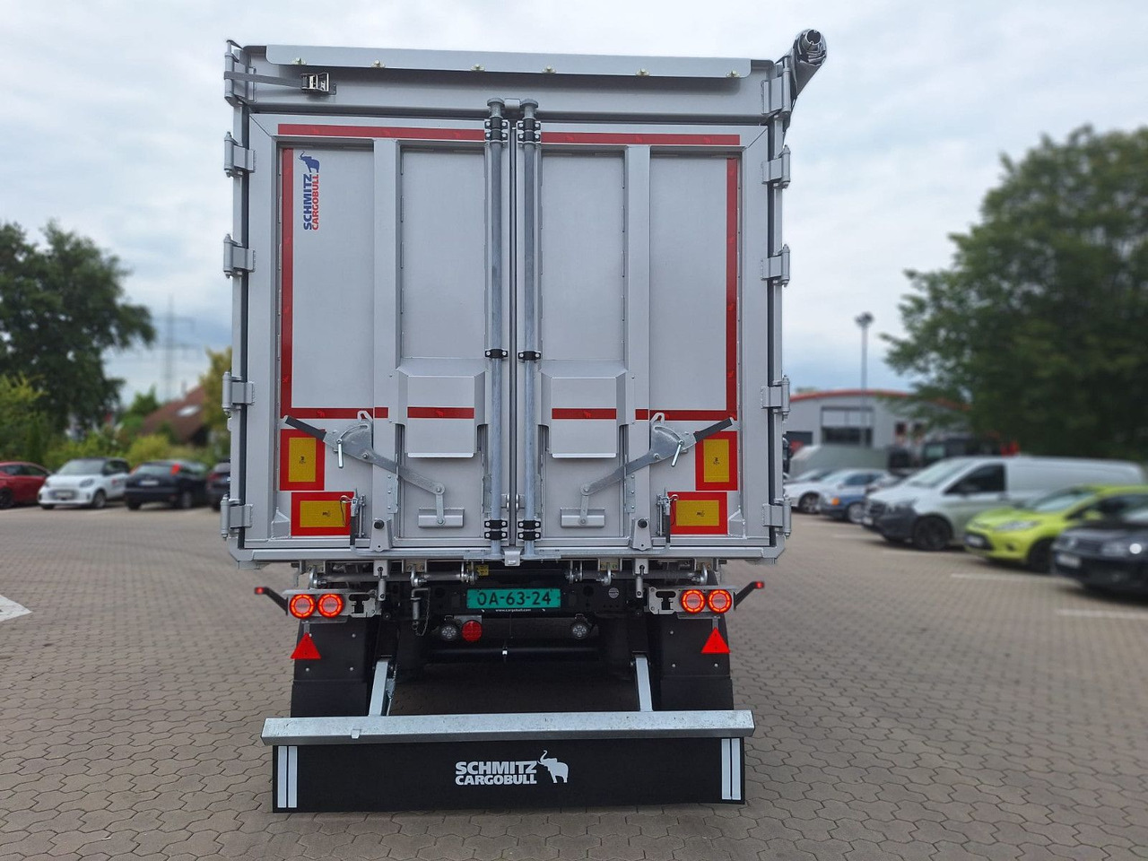 Schmitz Cargobull Kipper 52m³ mit gekröpftem Chassis - Semi-remorque benne: photos 4 Schmitz Cargobull Kipper 52m³ mit gekröpftem Chassis - Semi-remorque benne: photos 4