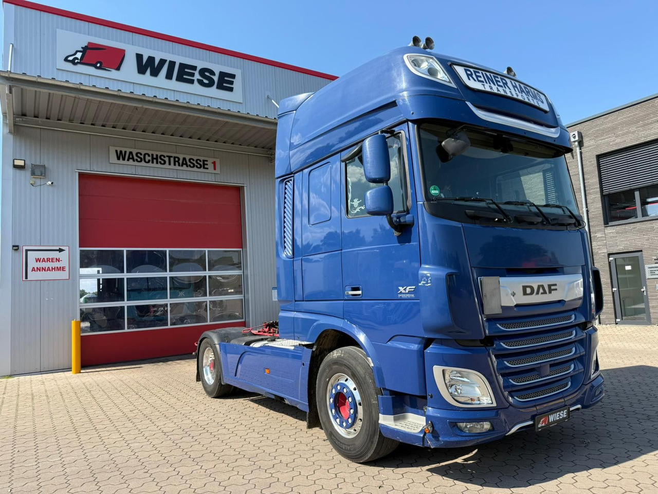 DAF XF 450 FT Hydraulik Alu Felgen - Tracteur routier: photos 1 DAF XF 450 FT Hydraulik Alu Felgen - Tracteur routier: photos 1