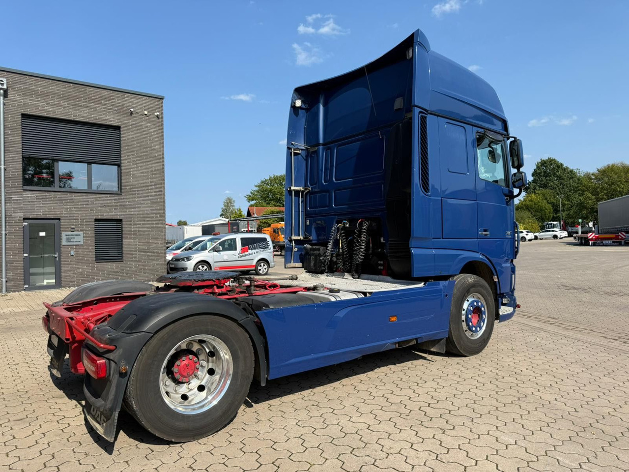 DAF XF 450 FT Hydraulik Alu Felgen - Tracteur routier: photos 3 DAF XF 450 FT Hydraulik Alu Felgen - Tracteur routier: photos 3