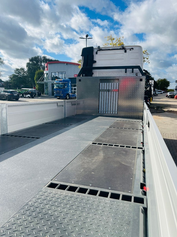 Volvo FH 540 6x2 Container Fassi F545 Heck - Camion grue: photos 2 Volvo FH 540 6x2 Container Fassi F545 Heck - Camion grue: photos 2