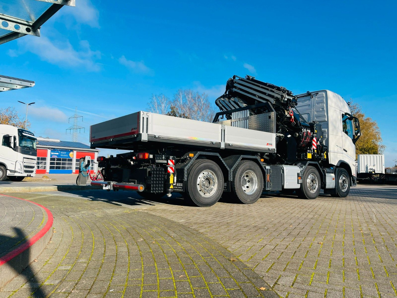 Volvo FH 540 SZM mit F1450 HXP Fly Jib + Winde - Camion plateau, Camion grue: photos 2 Volvo FH 540 SZM mit F1450 HXP Fly Jib + Winde - Camion plateau, Camion grue: photos 2