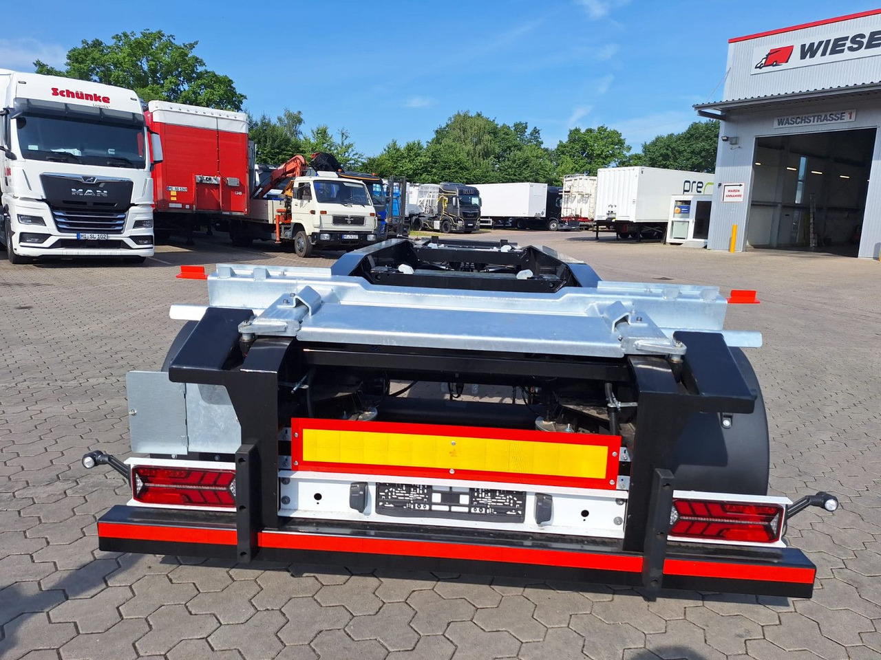 Wiese Abrollanhänger Schlittenanhänger - Remorque ampliroll/ Multibenne: photos 5 Wiese Abrollanhänger Schlittenanhänger - Remorque ampliroll/ Multibenne: photos 5