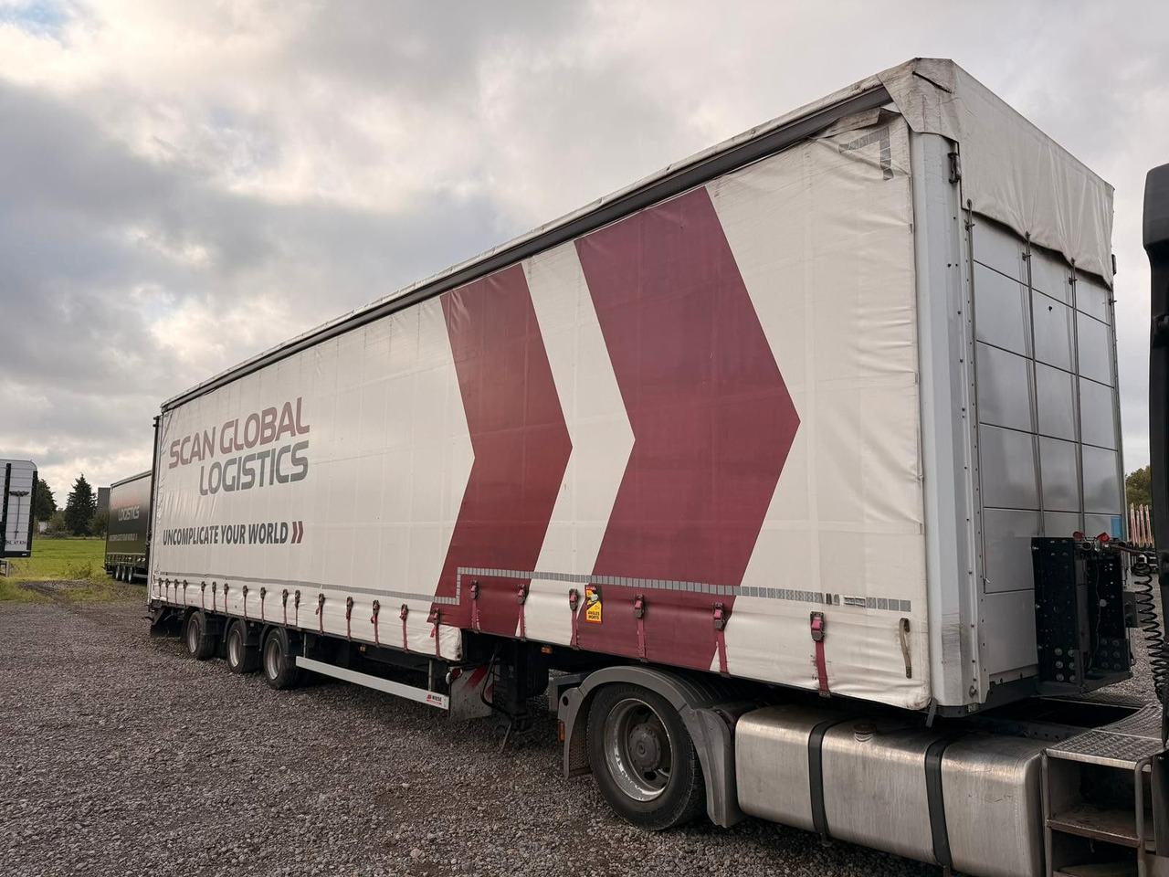 Wiese Gabelstaplertransporter Rampe Mega Lowline - Semi-remorque surbaissé: photos 4 Wiese Gabelstaplertransporter Rampe Mega Lowline - Semi-remorque surbaissé: photos 4