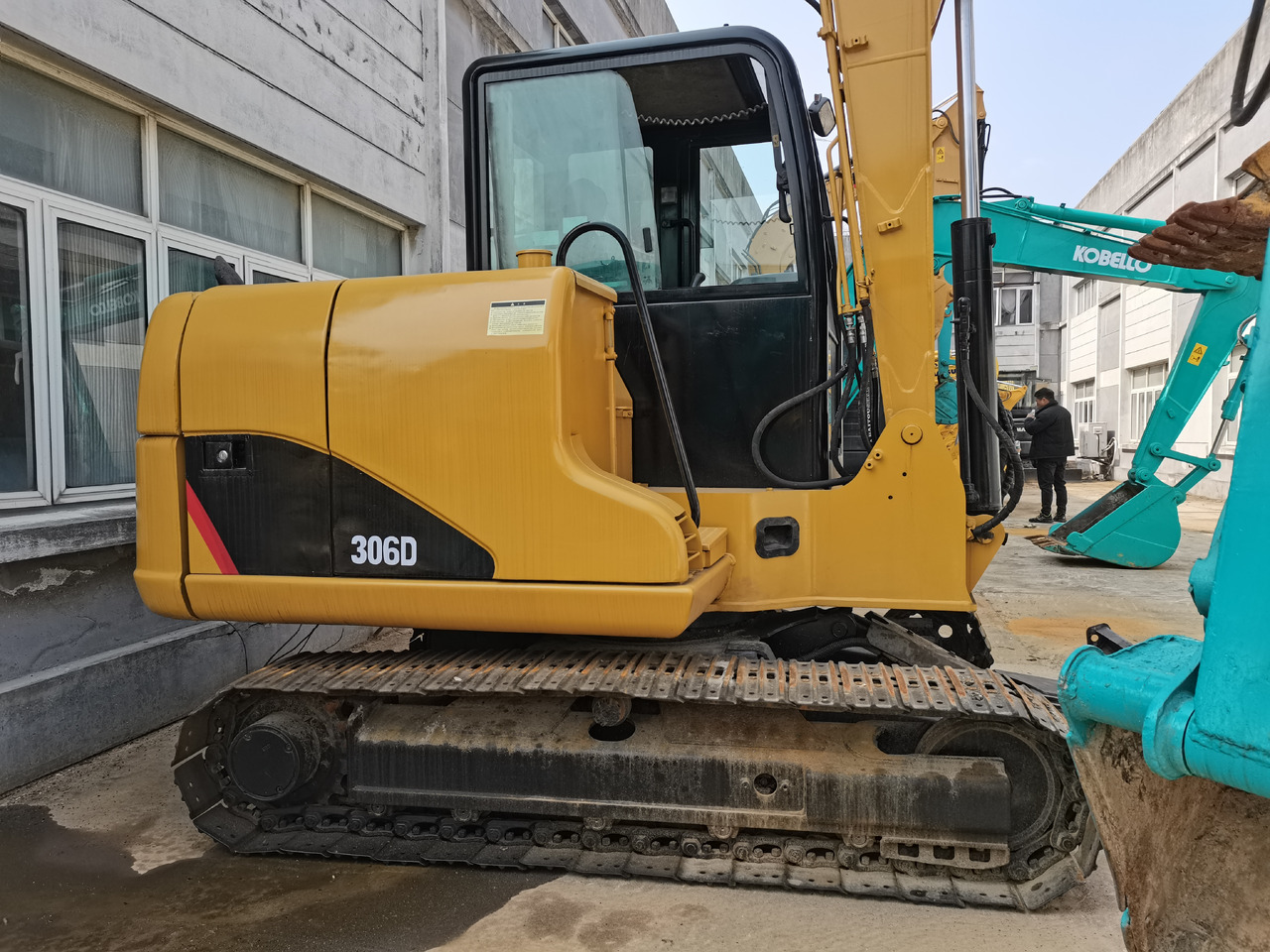 CATERPILLAR 306D - Pelle sur chenille: photos 3 CATERPILLAR 306D - Pelle sur chenille: photos 3
