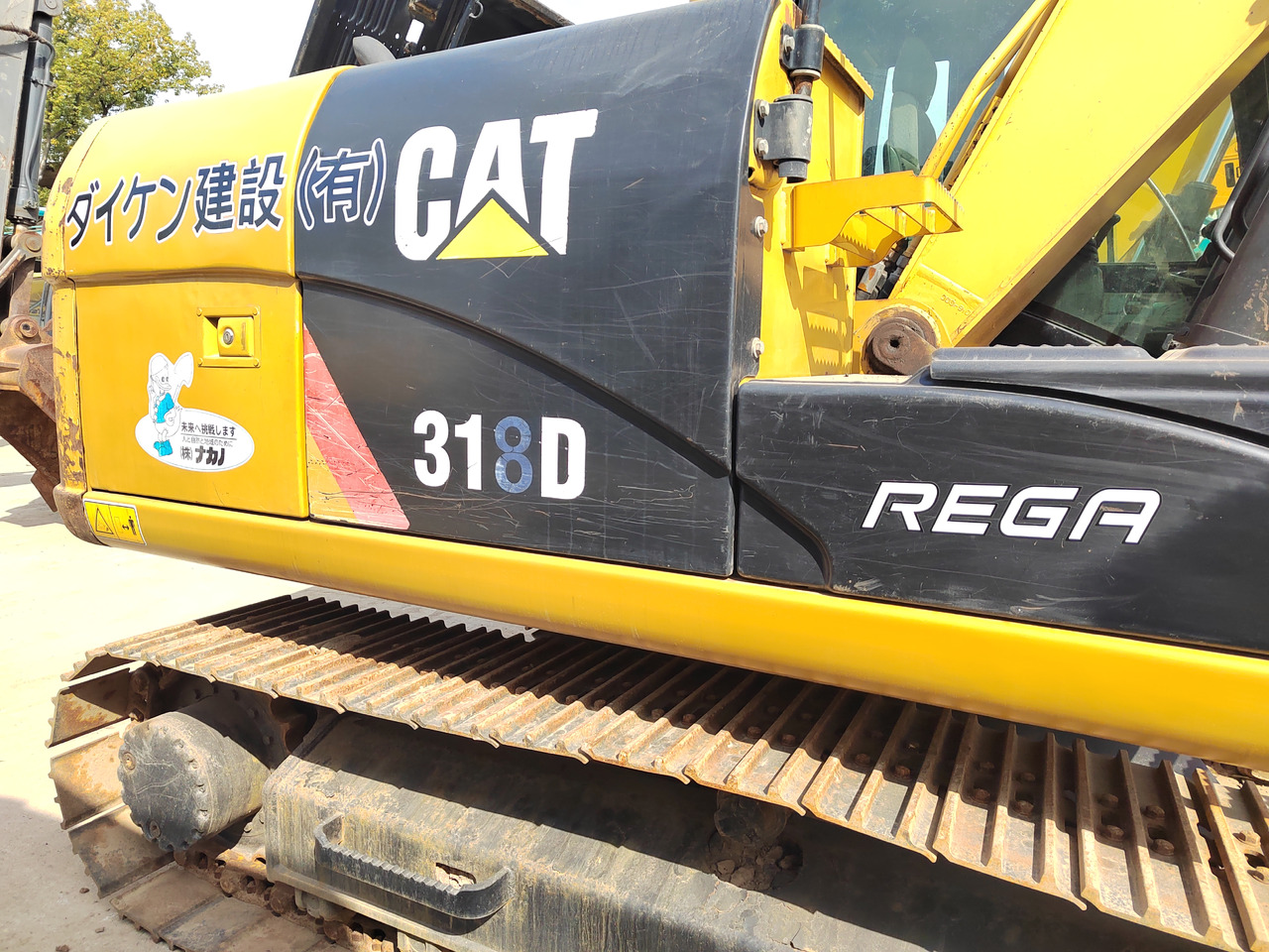CATERPILLAR 318D - Pelle sur chenille: photos 3 CATERPILLAR 318D - Pelle sur chenille: photos 3