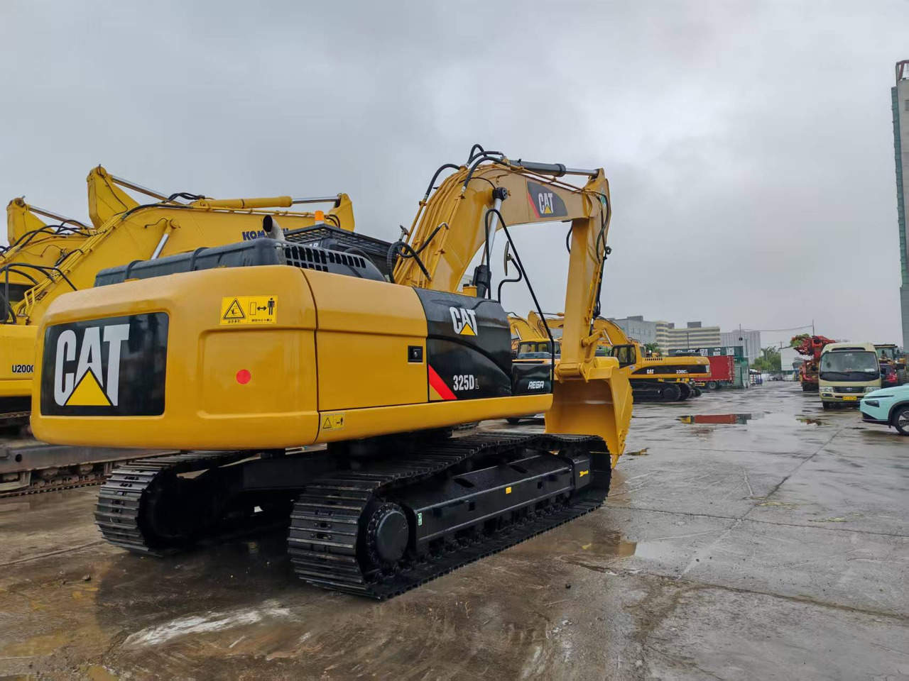 CATERPILLAR 325D - Pelle sur chenille: photos 4 CATERPILLAR 325D - Pelle sur chenille: photos 4
