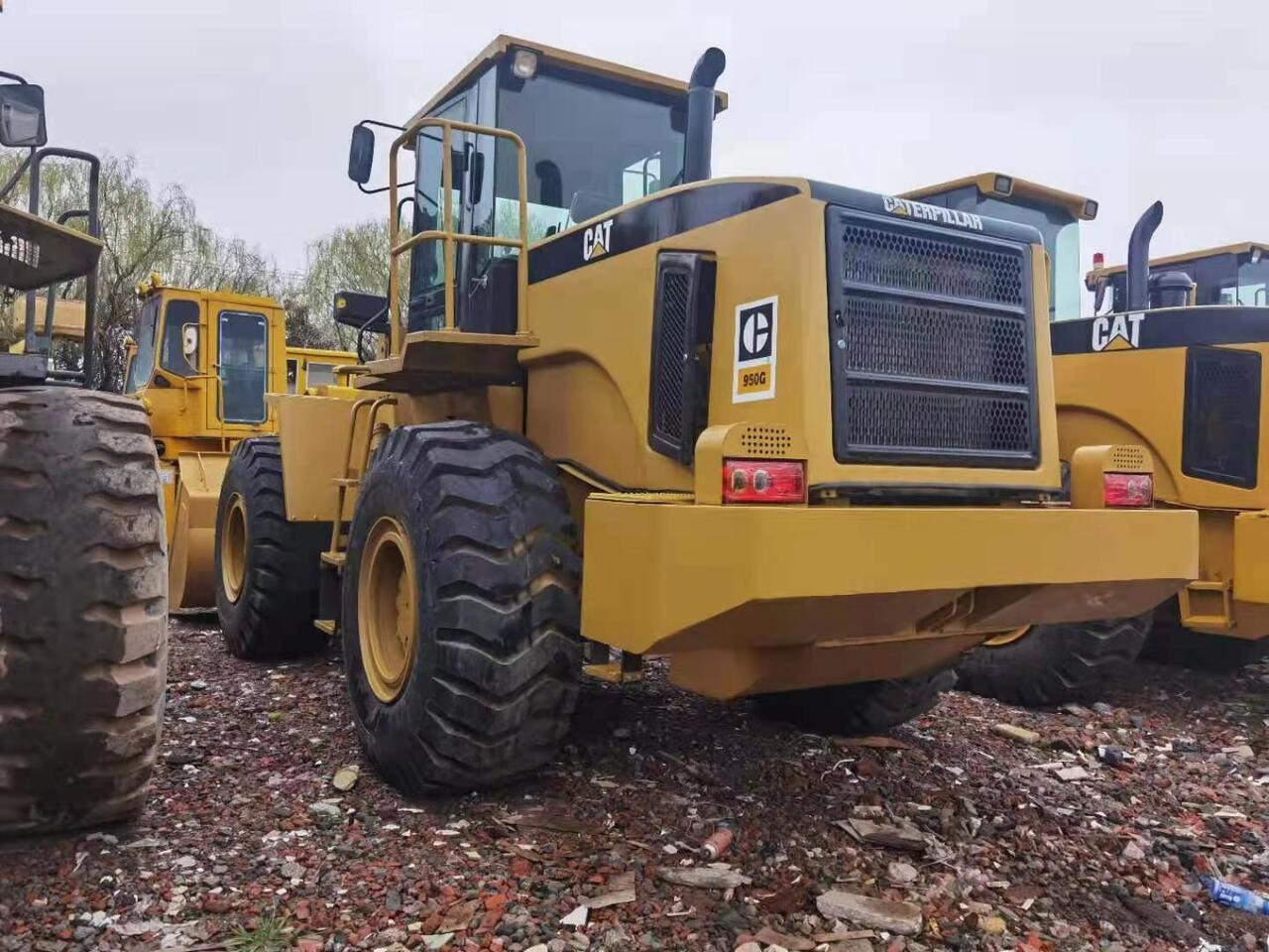 CATERPILLAR 950G - Chargeuse sur pneus: photos 2 CATERPILLAR 950G - Chargeuse sur pneus: photos 2