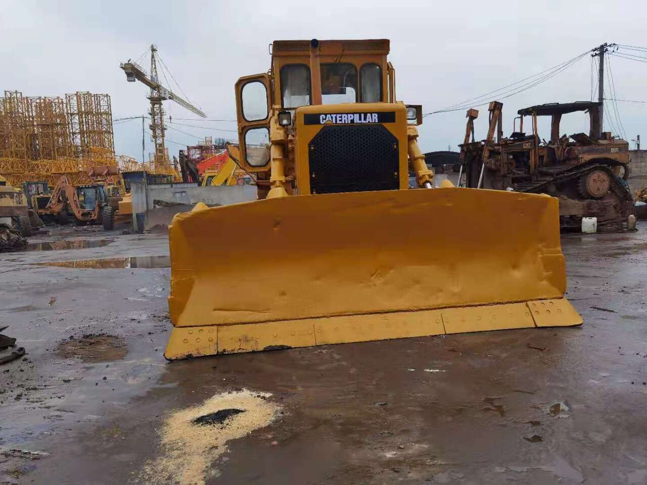 CATERPILLAR D8K - Bulldozer: photos 2 CATERPILLAR D8K - Bulldozer: photos 2