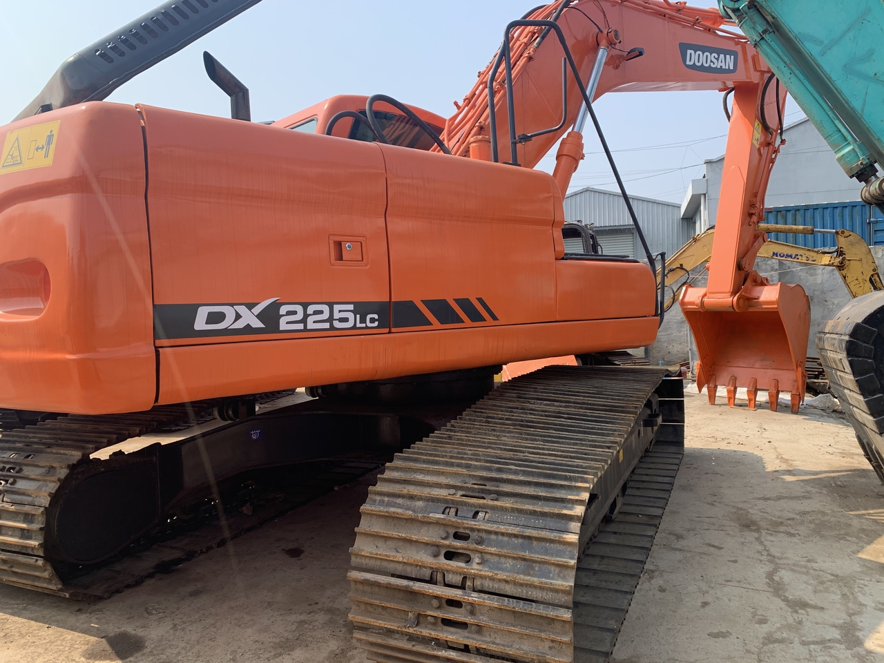 DOOSAN DX225LC-excavator - Pelle sur chenille: photos 3 DOOSAN DX225LC-excavator - Pelle sur chenille: photos 3