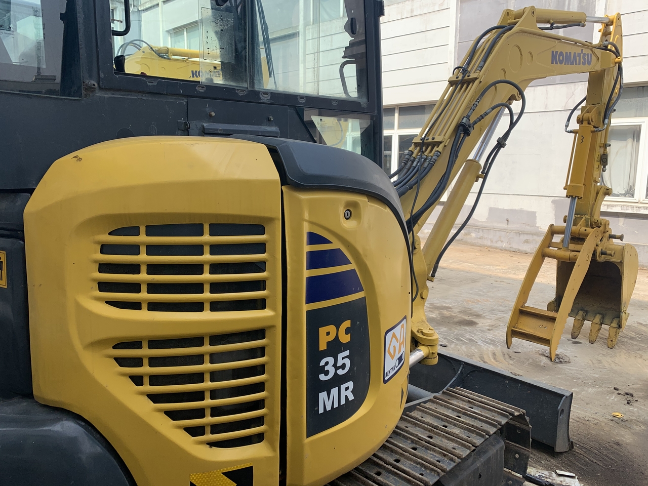 KOMATSU PC35MR - Pelle sur chenille: photos 4 KOMATSU PC35MR - Pelle sur chenille: photos 4