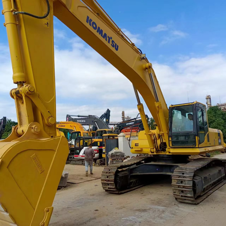 KOMATSU PC400-8 - Pelle sur chenille: photos 4 KOMATSU PC400-8 - Pelle sur chenille: photos 4