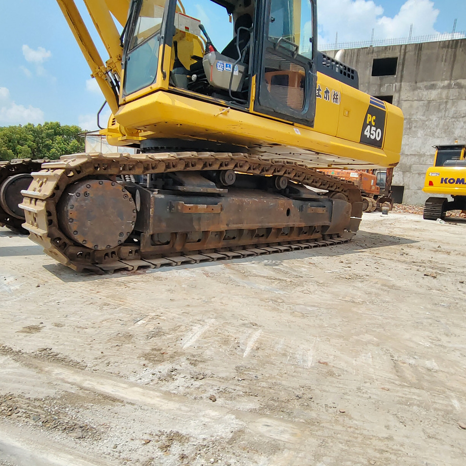 KOMATSU PC450-8-excavator - Pelle sur chenille: photos 5 KOMATSU PC450-8-excavator - Pelle sur chenille: photos 5