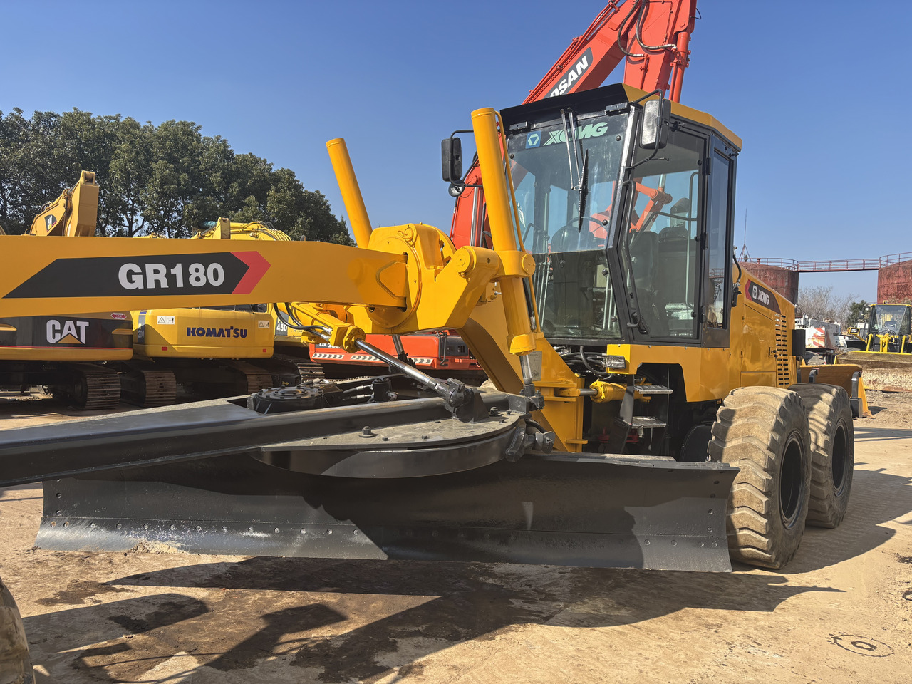 XCMG GR180 - Niveleuse: photos 4 XCMG GR180 - Niveleuse: photos 4