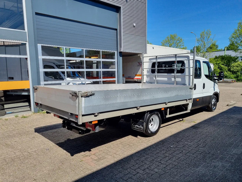 Iveco Daily 35C18 3.0D DC 6 zits Open laadbak 4.10m EURO 6 - Fourgon plateau, Utilitaire double cabine: photos 2 Iveco Daily 35C18 3.0D DC 6 zits Open laadbak 4.10m EURO 6 - Fourgon plateau, Utilitaire double cabine: photos 2
