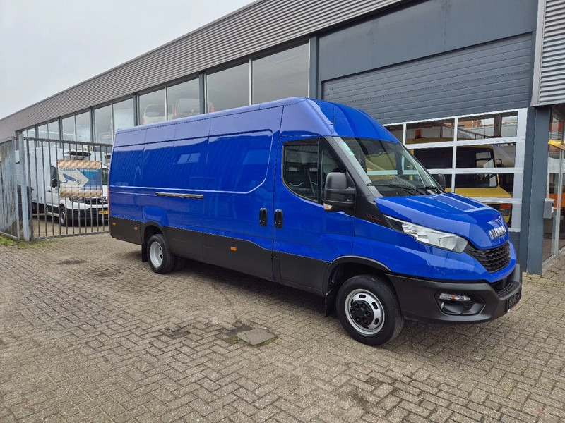 Iveco Daily 40C18 3.0 D L4H2 Euro 6 GVW 3500 KG - Fourgon utilitaire: photos 1 Iveco Daily 40C18 3.0 D L4H2 Euro 6 GVW 3500 KG - Fourgon utilitaire: photos 1