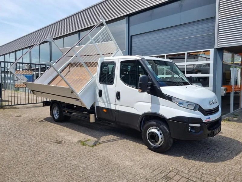 Iveco Daily 70C18/ Dreiseitenkipper/ Airco/ 7 Pers. - Camion benne: photos 2 Iveco Daily 70C18/ Dreiseitenkipper/ Airco/ 7 Pers. - Camion benne: photos 2