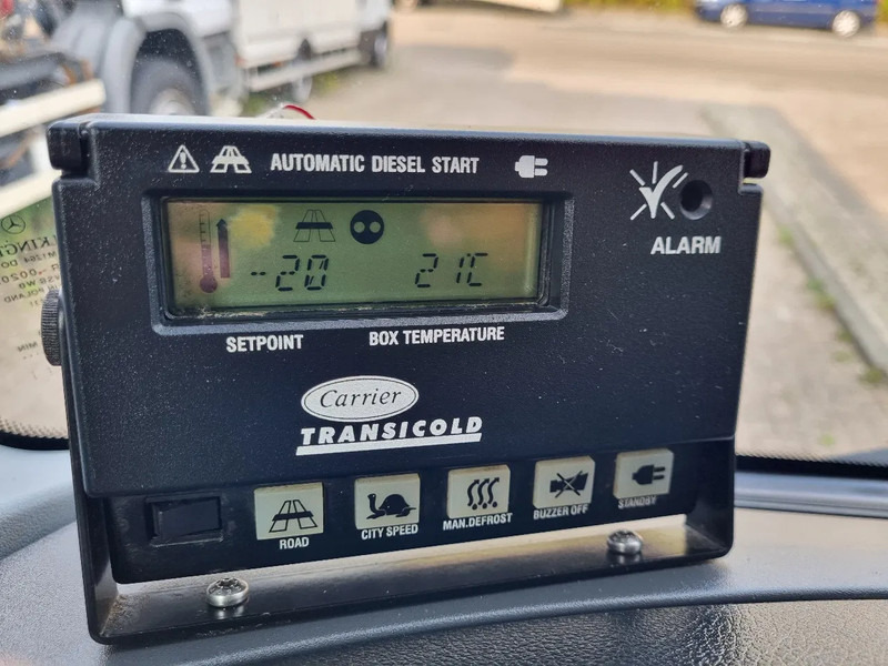 Camion frigorifique Mercedes-Benz Atego 1221 Kuhlkoffer/ Carrier 850/ Chereau/ ATP 2025 / LBW / EURO 6: photos 8 Camion frigorifique Mercedes-Benz Atego 1221 Kuhlkoffer/ Carrier 850/ Chereau/ ATP 2025 / LBW / EURO 6: photos 8