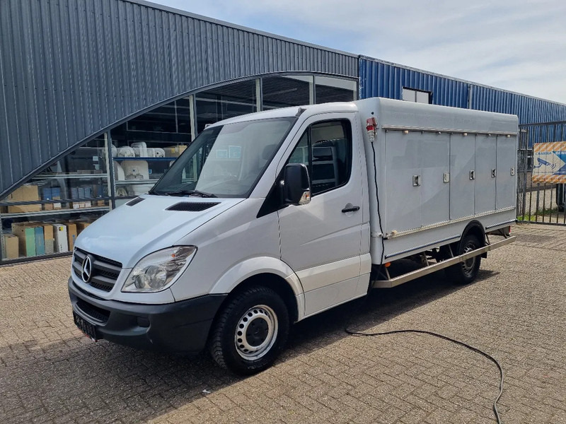 Mercedes-Benz Sprinter 313 CDI/ Eis/ Ice/-40/ 5+5 Turen/ Carlsen Baltic Euro 5 - Véhicule utilitaire frigorifique: photos 4 Mercedes-Benz Sprinter 313 CDI/ Eis/ Ice/-40/ 5+5 Turen/ Carlsen Baltic Euro 5 - Véhicule utilitaire frigorifique: photos 4