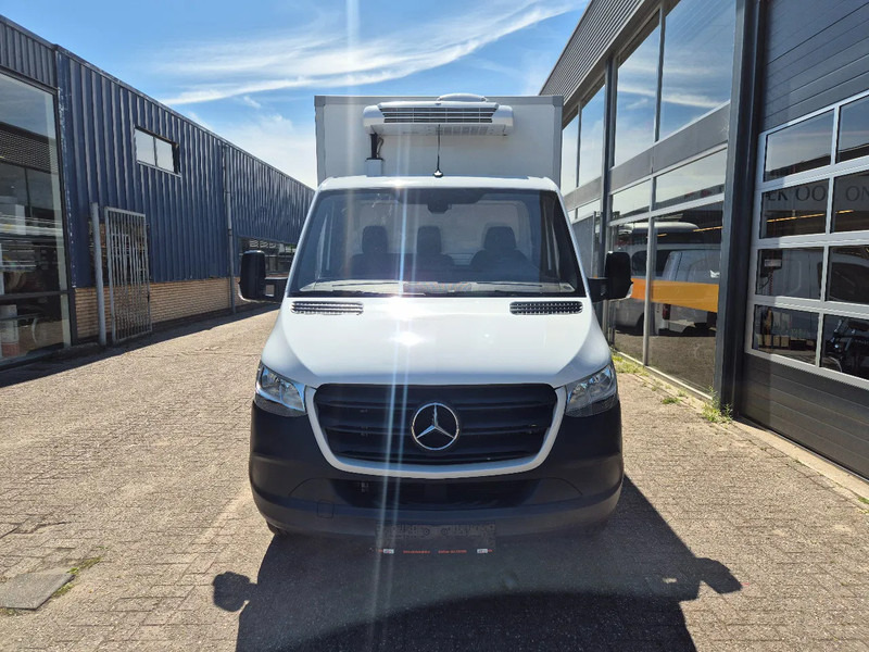 Mercedes-Benz Sprinter 315 CDI/ Kuhlkoffer/ TK V300 MAX/ LBW/ Stby230 - Véhicule utilitaire frigorifique: photos 4 Mercedes-Benz Sprinter 315 CDI/ Kuhlkoffer/ TK V300 MAX/ LBW/ Stby230 - Véhicule utilitaire frigorifique: photos 4