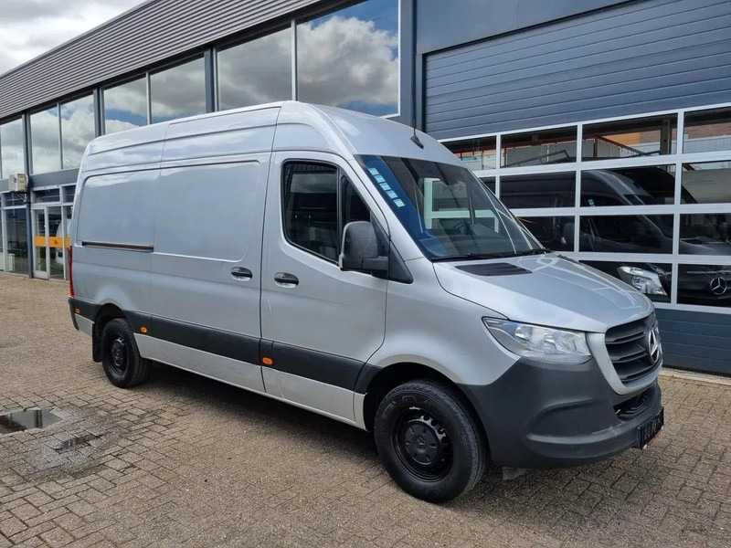 Mercedes-Benz Sprinter 316 CDI 163 PK L2H2 EURO 6C - Fourgon utilitaire: photos 1 Mercedes-Benz Sprinter 316 CDI 163 PK L2H2 EURO 6C - Fourgon utilitaire: photos 1