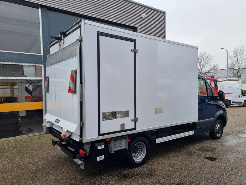 Mercedes-Benz Sprinter 516 CDI Kuhlkoffer -32+22/ TK500 MAX/ LBW/ StBy 380V - Véhicule utilitaire frigorifique: photos 2 Mercedes-Benz Sprinter 516 CDI Kuhlkoffer -32+22/ TK500 MAX/ LBW/ StBy 380V - Véhicule utilitaire frigorifique: photos 2