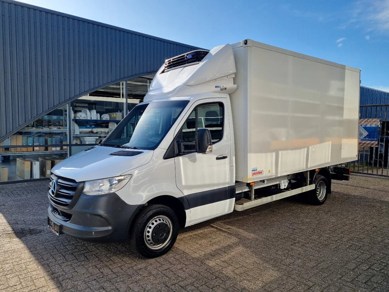 Mercedes-Benz Sprinter 516 CDI Kuhlkoffer/ Carrier/ 8 PALLETS/ EURO 6D - Véhicule utilitaire frigorifique: photos 4 Mercedes-Benz Sprinter 516 CDI Kuhlkoffer/ Carrier/ 8 PALLETS/ EURO 6D - Véhicule utilitaire frigorifique: photos 4