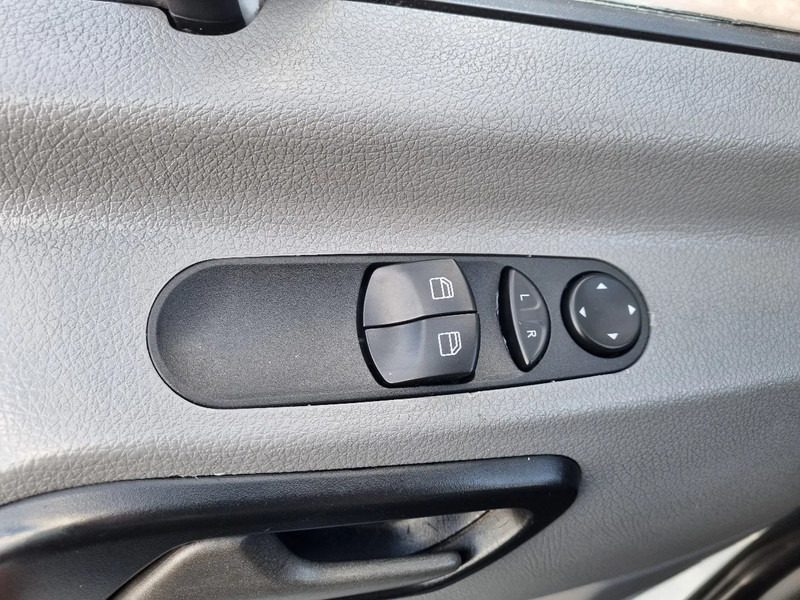 Fourgon utilitaire Mercedes-Benz Sprinter 516 CDI MAXI/ Automaat / 2.2 CDI 163 PK: photos 20 Fourgon utilitaire Mercedes-Benz Sprinter 516 CDI MAXI/ Automaat / 2.2 CDI 163 PK: photos 20