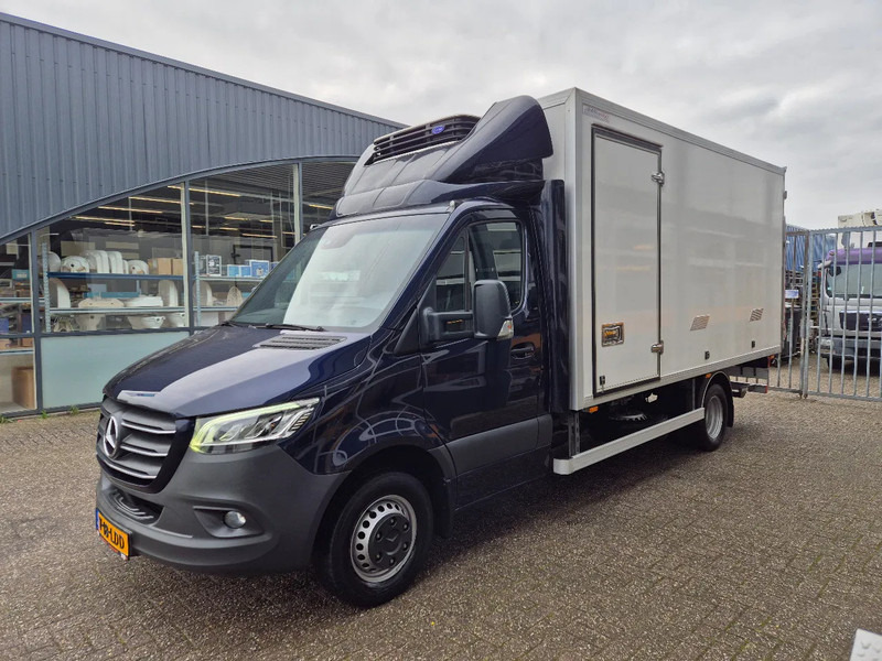 Mercedes-Benz Sprinter 519 CDI/ Kuhlkoffer Carrier -20/ LBW 1000 KG - Véhicule utilitaire frigorifique: photos 5 Mercedes-Benz Sprinter 519 CDI/ Kuhlkoffer Carrier -20/ LBW 1000 KG - Véhicule utilitaire frigorifique: photos 5
