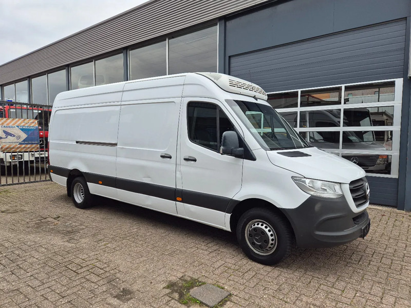 Mercedes-Benz Sprinter 519 CDI/ Kuhlwagen/ L3H2/ TK V300 MAX/ EURO 6E - Véhicule utilitaire frigorifique: photos 1 Mercedes-Benz Sprinter 519 CDI/ Kuhlwagen/ L3H2/ TK V300 MAX/ EURO 6E - Véhicule utilitaire frigorifique: photos 1