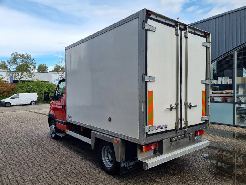 Renault Mascott 150 Kuhlkoffer Fleischwagen 4x Rohrbahnen - Véhicule utilitaire frigorifique: photos 5 Renault Mascott 150 Kuhlkoffer Fleischwagen 4x Rohrbahnen - Véhicule utilitaire frigorifique: photos 5