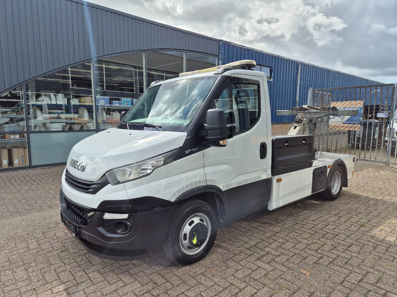 Iveco Daily 50C18 Abschlepp/ Omars 2T Lepel/ GVW 3.5T - Véhicule utilitaire: photos 5 Iveco Daily 50C18 Abschlepp/ Omars 2T Lepel/ GVW 3.5T - Véhicule utilitaire: photos 5