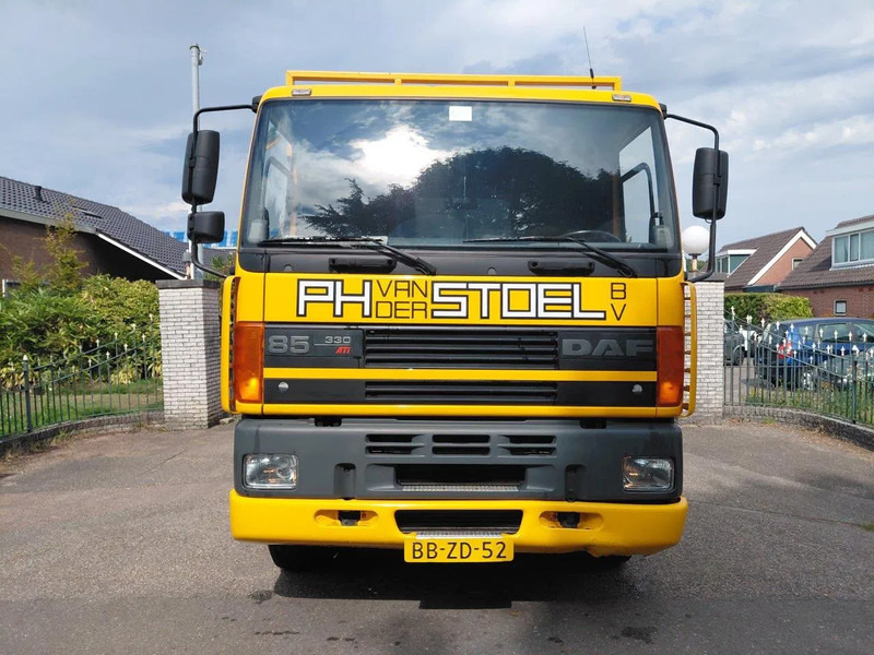 DAF 85.330 6X2 LOW KM !!! CRANE FULL STEEL SUSPENSION ORIGNIAL !!! HOLLAND TRUCK !!! - Camion grue: photos 5 DAF 85.330 6X2 LOW KM !!! CRANE FULL STEEL SUSPENSION ORIGNIAL !!! HOLLAND TRUCK !!! - Camion grue: photos 5