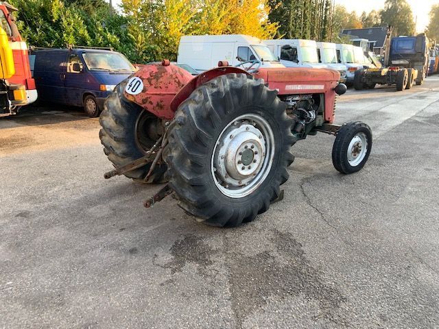 Massey Ferguson 65 / ebro - Tracteur agricole: photos 2 Massey Ferguson 65 / ebro - Tracteur agricole: photos 2