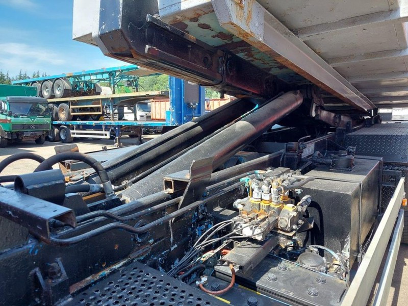 Camion ampliroll Scania 112 with 113 Engine: photos 8