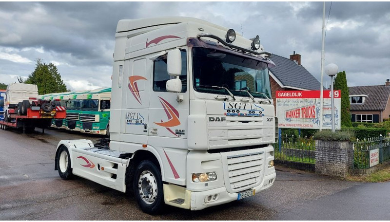 DAF XF 105.410 Retarder - Tracteur routier: photos 2 DAF XF 105.410 Retarder - Tracteur routier: photos 2